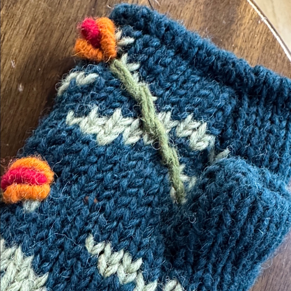 Colorful Hand Knit 100% Wool Fingerless Gloves Arm Warmers One Size - Picture 8 of 16